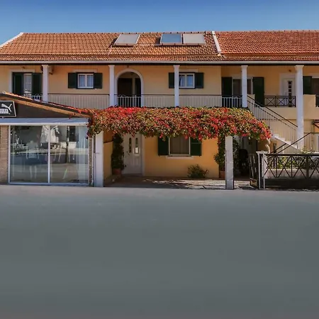 Elisavet Apts Appartamento *