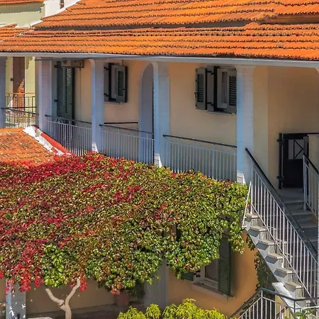 Elisavet Apts Appartamento Kávos